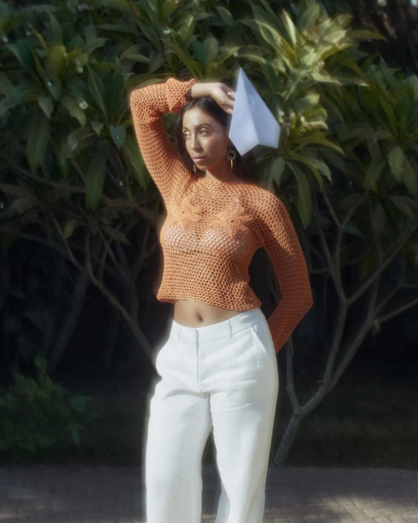 Paper Plane Unfolds — 05-pool-hana-3